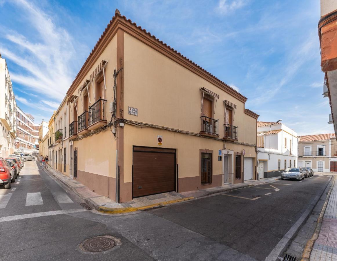 Casa Augusto - Junto Al Teatro Romano, Con Garaje Mérida Eksteriør billede